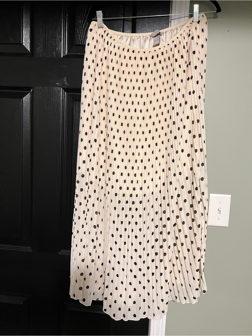 H&M Cream Midi Skirt with Black Polka Dots